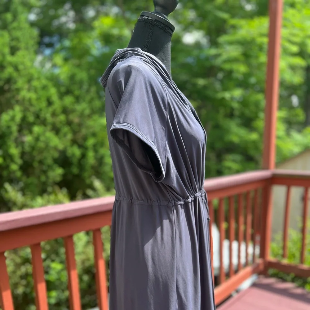 MAGIC SUIT GRAY WOMENS COVERUP WITH HOOD SIZE MEDIUM - Picture 6 of 11